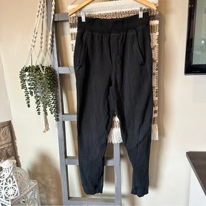 Lululemon Men’s Joggers Black Size Small #109